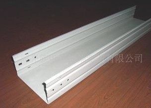 什么样的标准才算的上全封闭桥架？